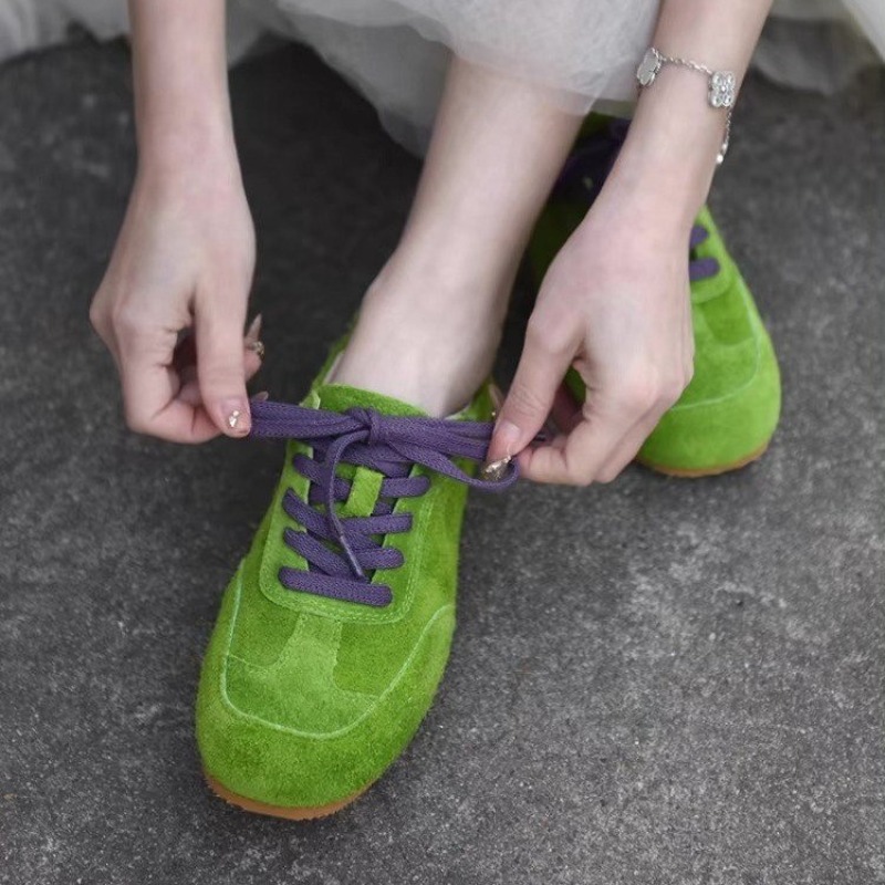 Women'S Fashion Trends Summer 2025 - Chaussures plates femmes baskets mode chaussures