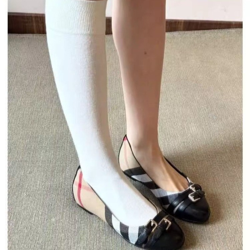 Chaussures plates à bout rond  - Women'S Fashion Spring Summer 2026 avis et prix