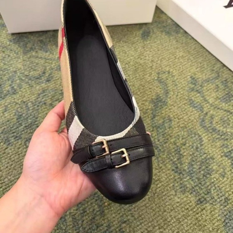 Chaussures plates à bout rond  - Women'S Fashion Spring Summer 2026 avis et prix
