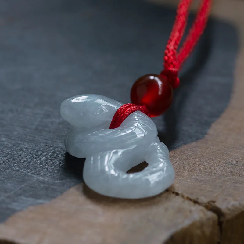 Collier pendentif zodiaque chi - Women Fashion Jewellery avis et prix