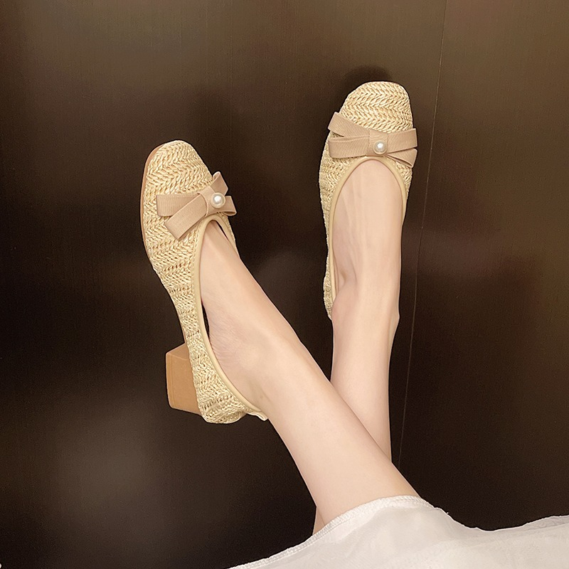 Chaussures plates de luxe en c - Women'S Fashion Trends Summer 2025 avis et prix