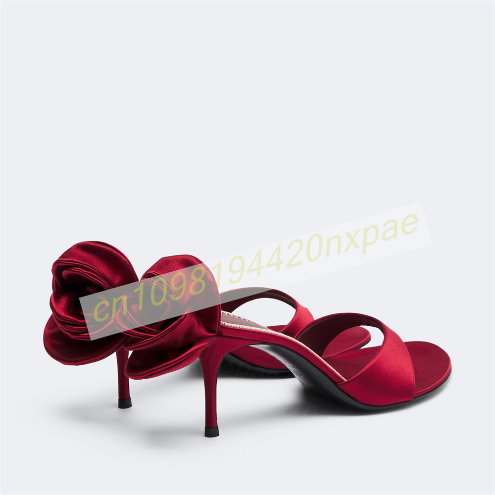 Sandales mules en satin rouge  - Women Fashion Reddit avis et prix