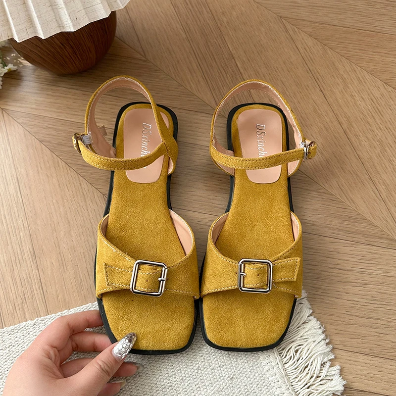 2025 nouvelles sandales plates - Women'S Fashion Trends Summer 2025 avis et prix