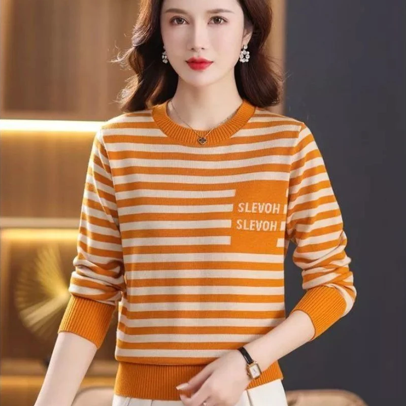 Pull en tricot ample à col ron - Women'S Fashion Trends Fall 2025 avis et prix