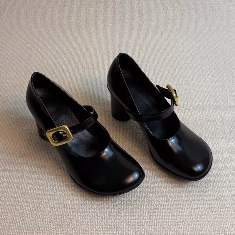 Chaussures à talons hauts pour - Women'S Fashion Trends Summer 2025 avis et prix