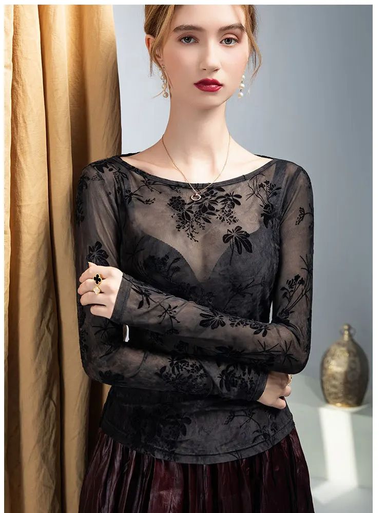 Haut imprimé floqué à col rond - Women'S Fashion Trends Fall 2025 avis et prix